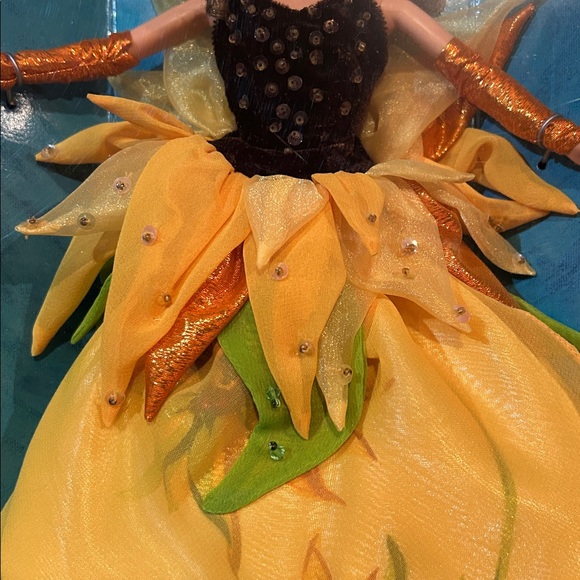 Sunflower Barbie Vincent Van Gogh - Picture 6 of 12